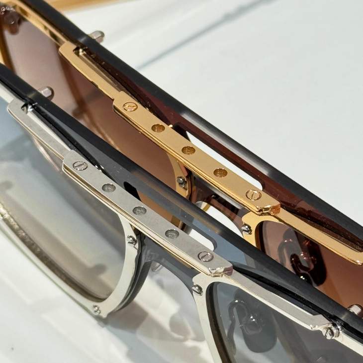 Picture of Hublot Sunglasses _SKUfw73007666fw